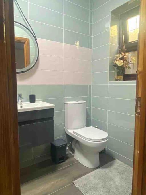 Apartment Lovely 1 Bed With Free Parking *